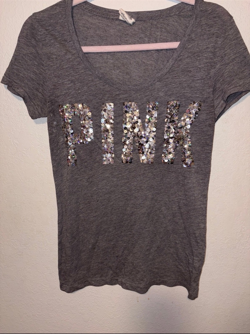Victoria’s Secret pink vintage 2000s T-shirt
